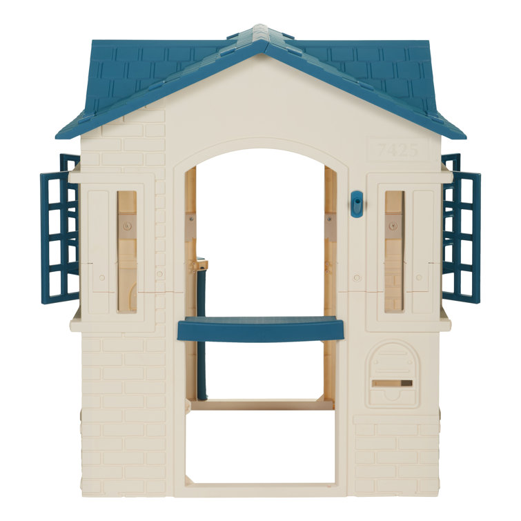 Little tikes best sale playhouse blue roof